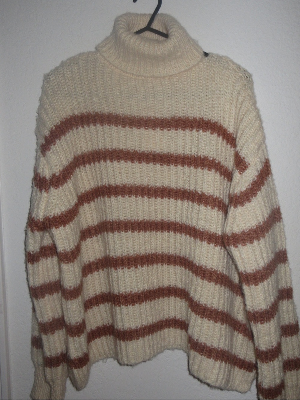 Funnel neck knit sweater